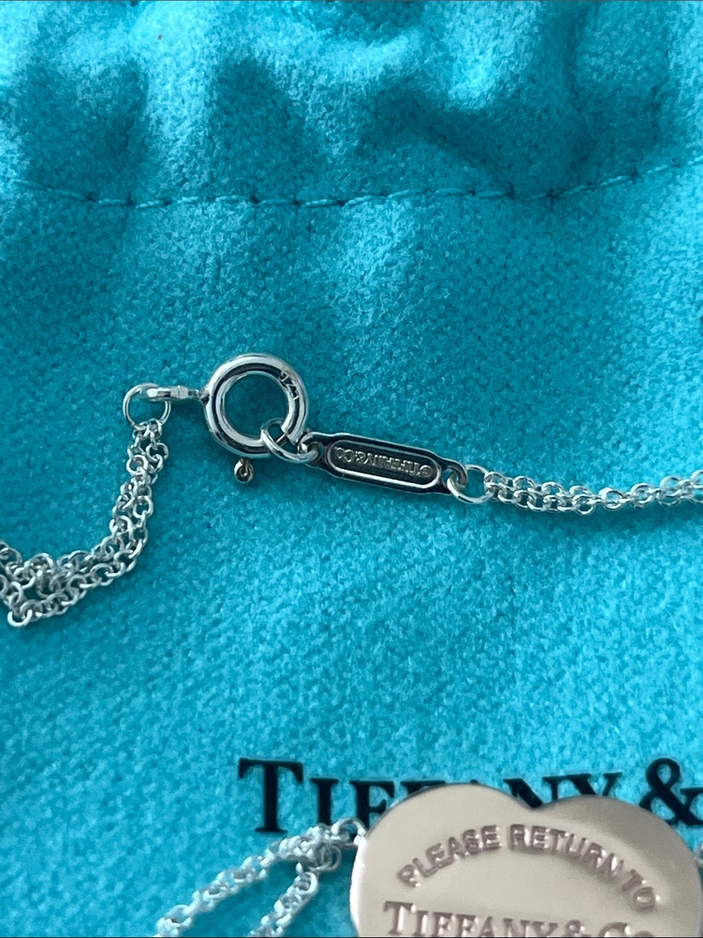 Tiffany & Co. Return to Tiffany Heart Tag Pendant in Rubedo and Sterling Silver - Picture 4 of 5